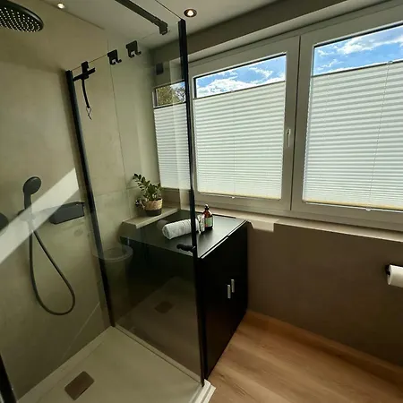 Seeblick-apartment In - Urlaubsfeeling Mitten Im Ruhrgebiet Hattingen